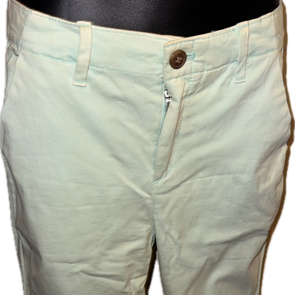 Women’s mint color casual pants